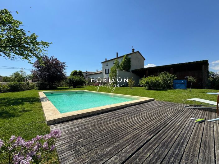 Image No.1-4 Bed House for sale