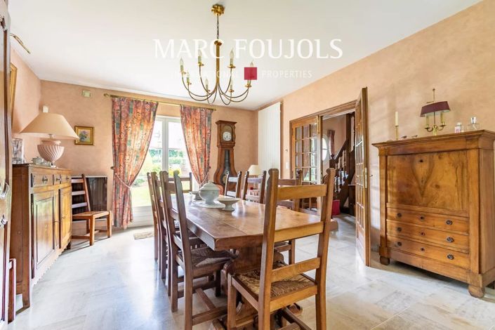 Image No.10-5 Bed House for sale