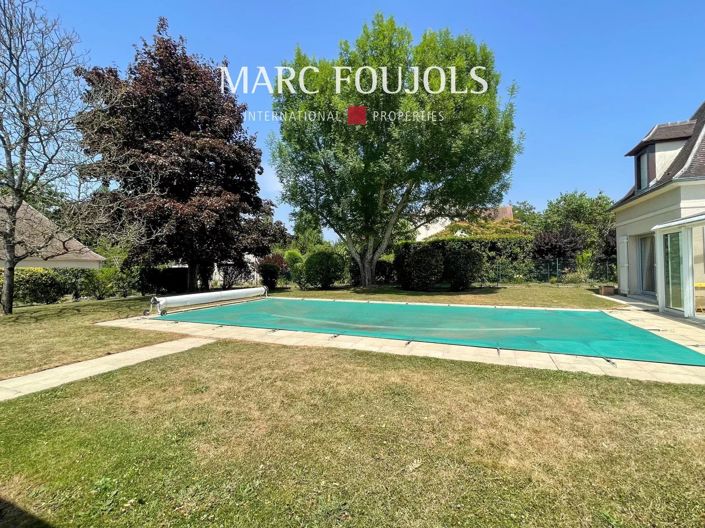 Image No.7-5 Bed House for sale