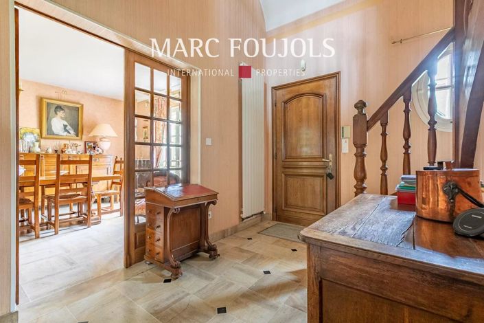 Image No.9-5 Bed House for sale