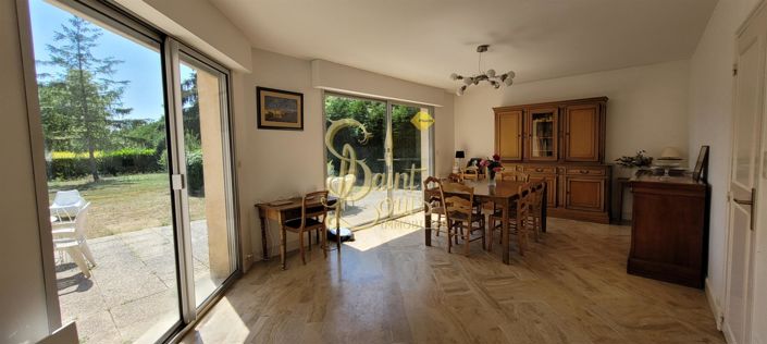 Image No.3-5 Bed House for sale