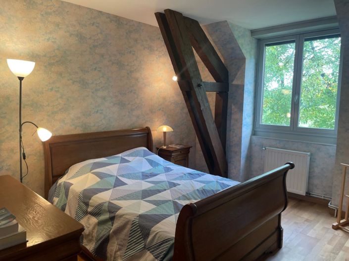 Image No.11-6 Bed House for sale