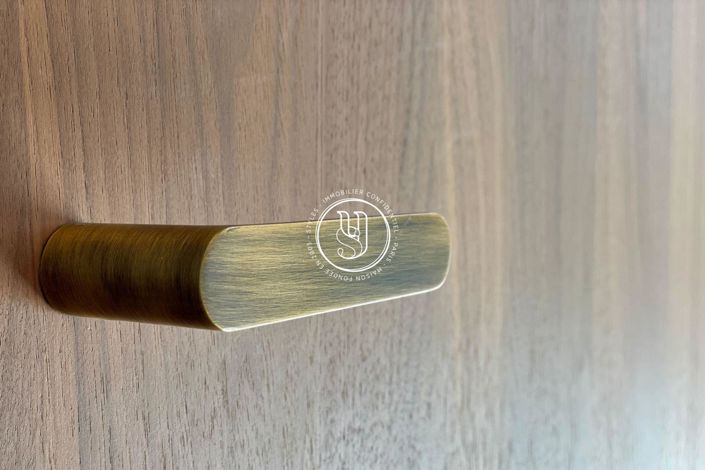 Image No.18-4 Bed House for sale