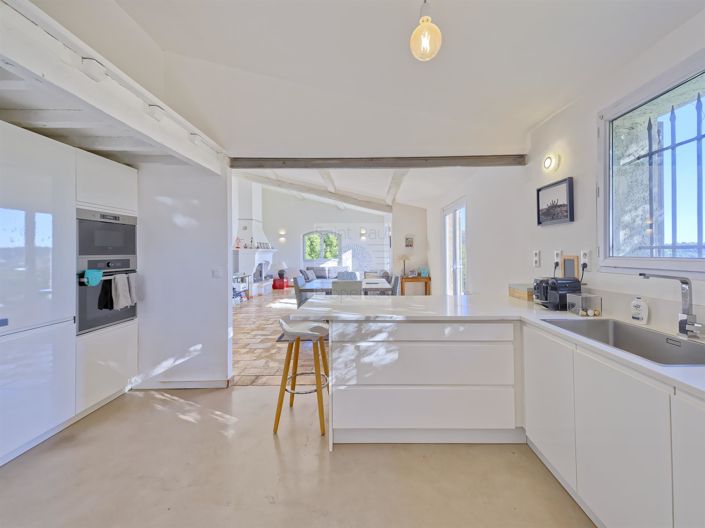 Image No.9-4 Bed House for sale