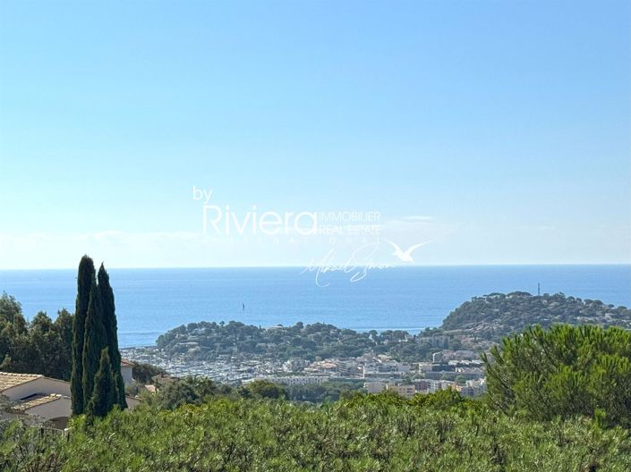 Image No.34-4 Bed House for sale