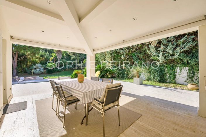 Image No.7-4 Bed House for sale