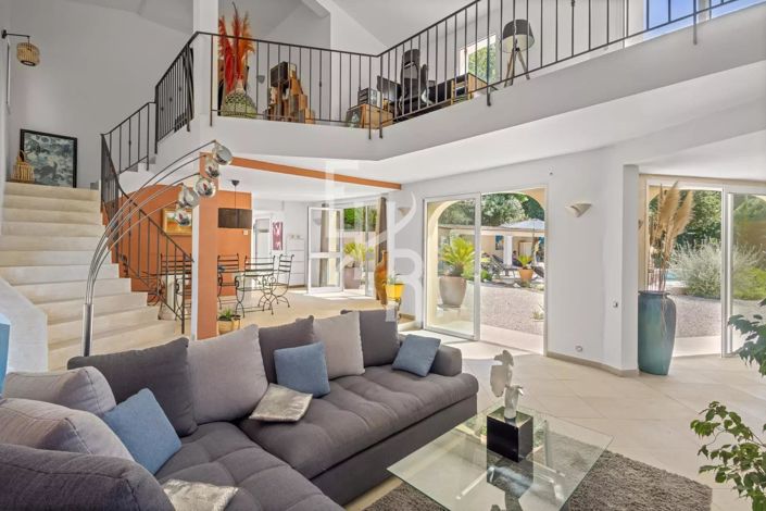 Image No.6-House for sale