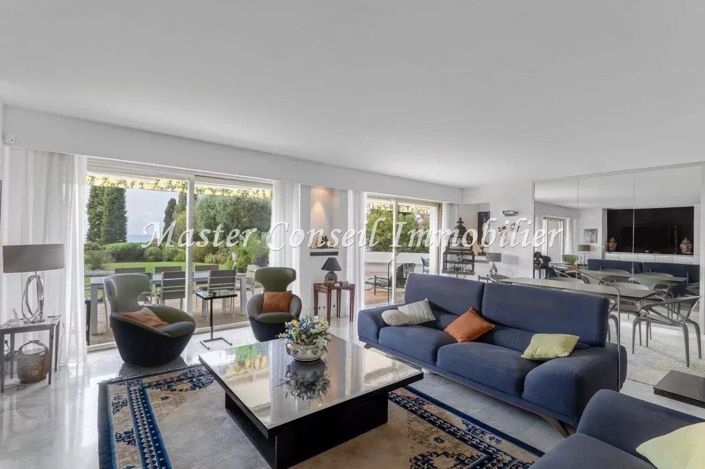 Image No.1-5 Bed Apartment for sale