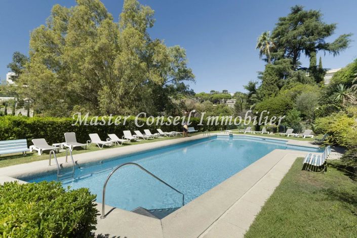 Image No.6-5 Bed Apartment for sale