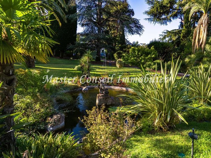 Image No.8-5 Bed Apartment for sale