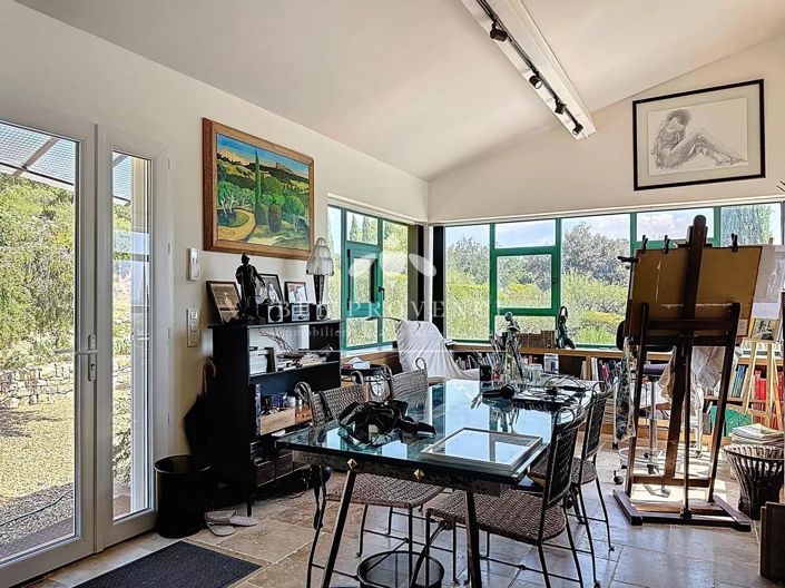 Image No.18-3 Bed House for sale