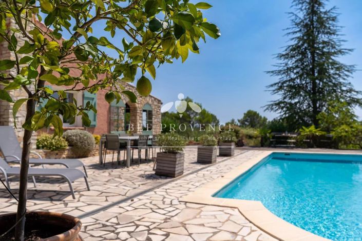 Image No.6-3 Bed House for sale