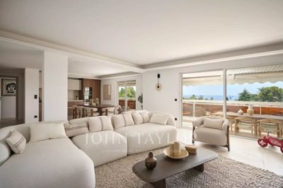 1 - Cannes, Apartment