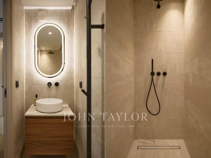 Image No.17-4 Bed Apartment for sale