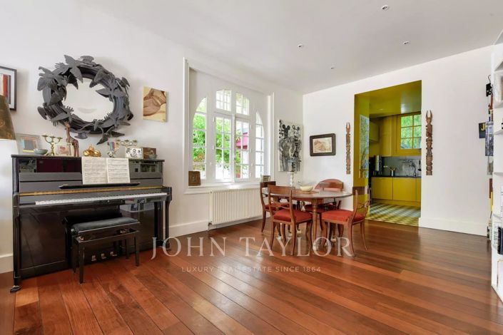 Image No.11-4 Bed House for sale