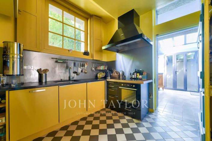 Image No.13-4 Bed House for sale