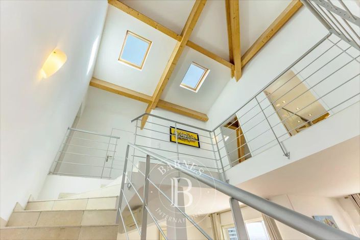 Image No.13-4 Bed Apartment for sale