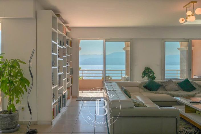 Image No.5-4 Bed Apartment for sale