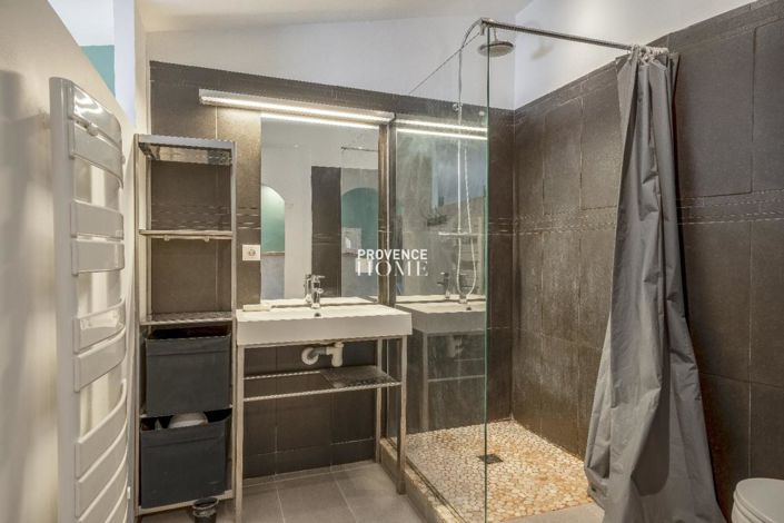 Image No.16-4 Bed House for sale