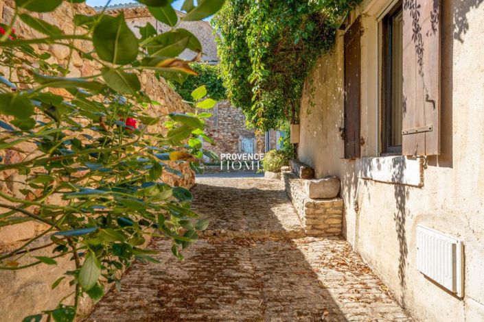 Image No.20-4 Bed House for sale