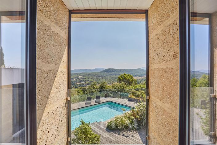 Image No.9-4 Bed House for sale