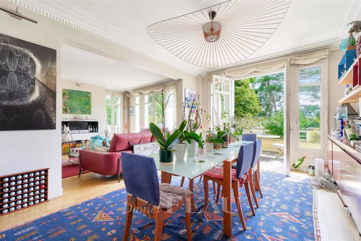 Image No.3-4 Bed House for sale