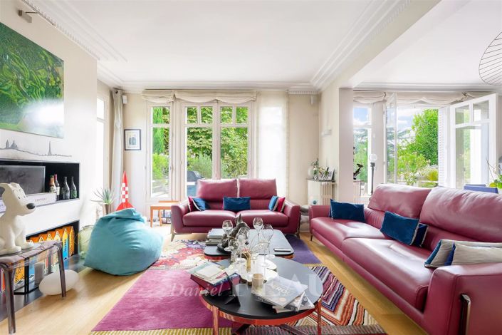 Image No.4-4 Bed House for sale