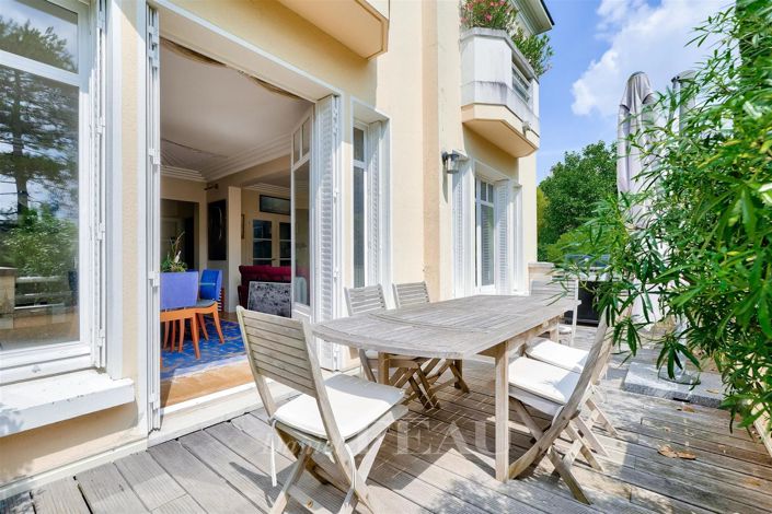 Image No.8-4 Bed House for sale