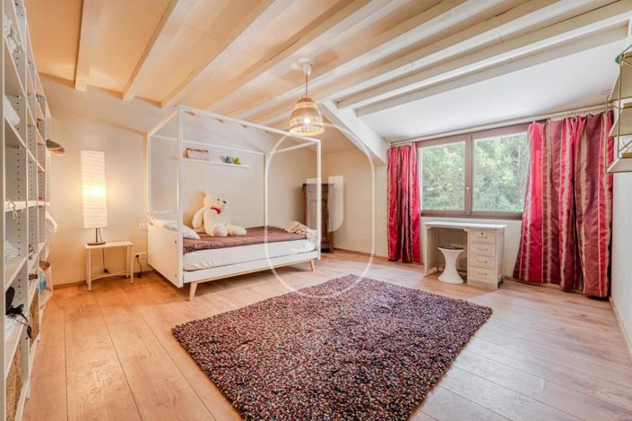 Image No.9-4 Bed House for sale