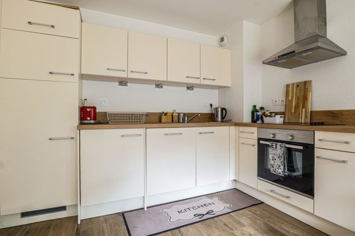 Image No.9-2 Bed Apartment for sale