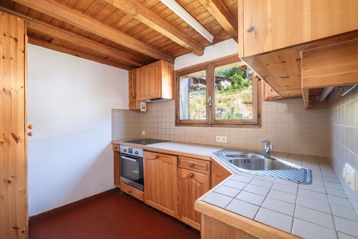 Image No.6-7 Bed House for sale