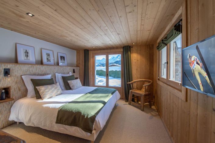 Image No.17-5 Bed House for sale