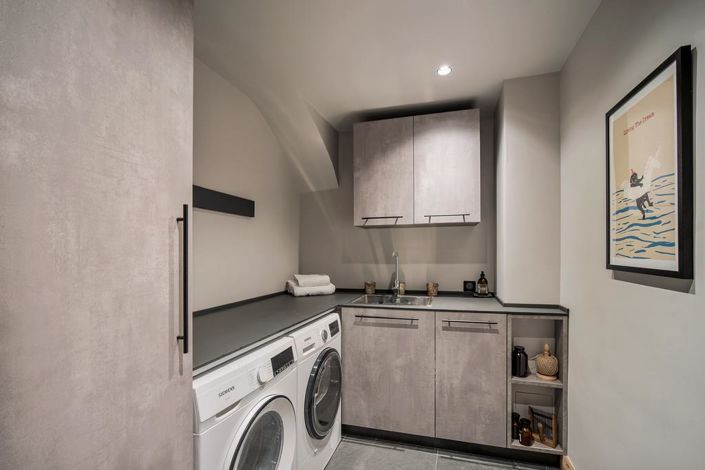 Image No.13-4 Bed House for sale