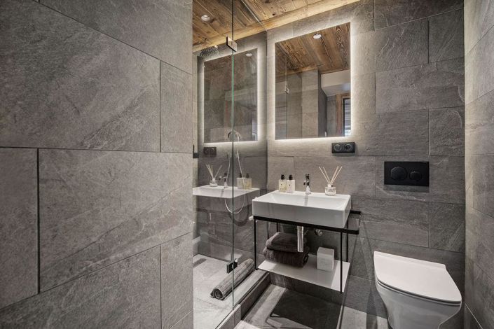 Image No.6-4 Bed House for sale