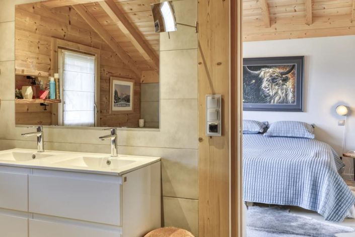 Image No.10-4 Bed House for sale