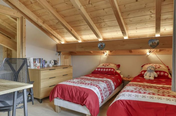 Image No.11-4 Bed House for sale