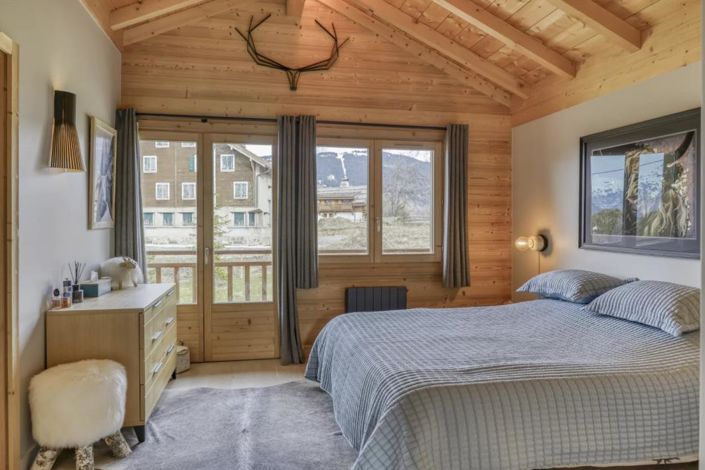 Image No.9-4 Bed House for sale