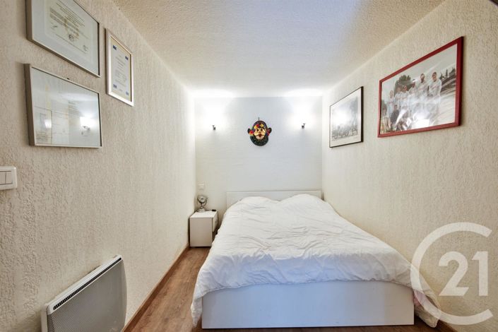 Image No.9-House for sale