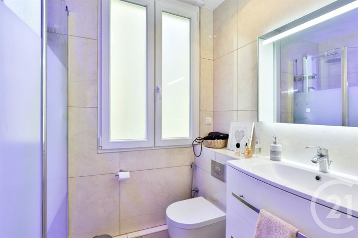 Image No.9-3 Bed Apartment for sale