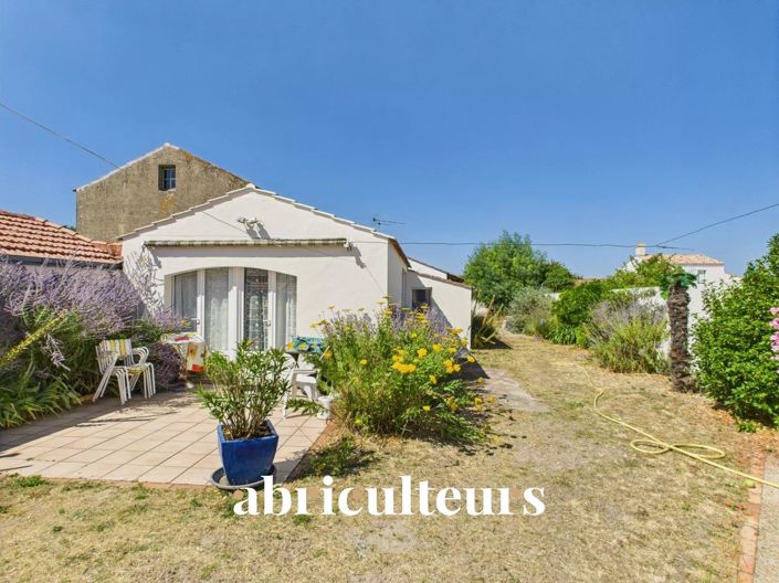 Image No.1-5 Bed House for sale
