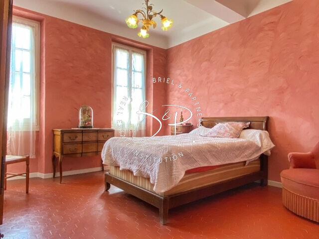 Image No.16-9 Bed House for sale