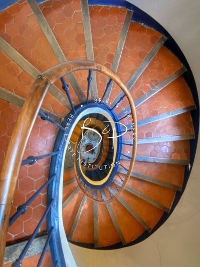 Image No.17-9 Bed House for sale