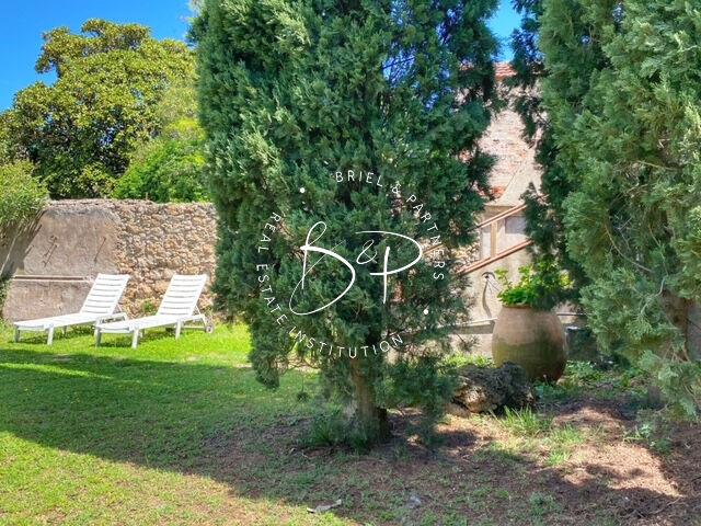 Image No.4-9 Bed House for sale