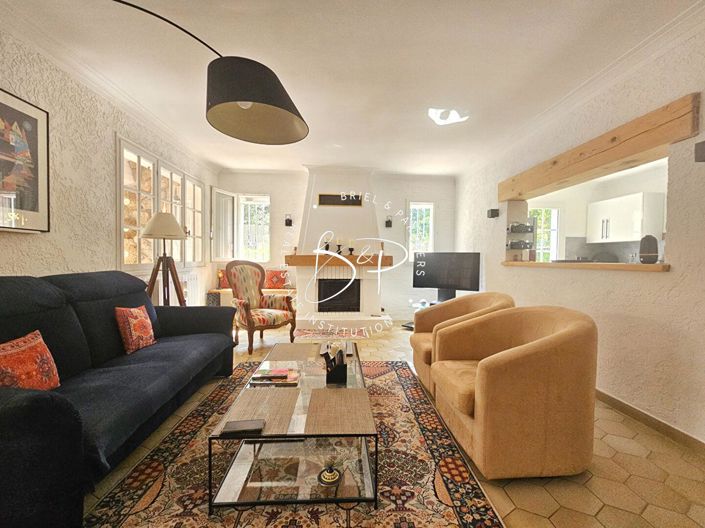 Image No.7-2 Bed House for sale