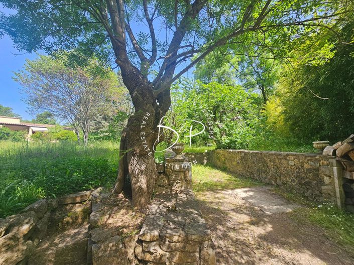 Image No.18-3 Bed House for sale