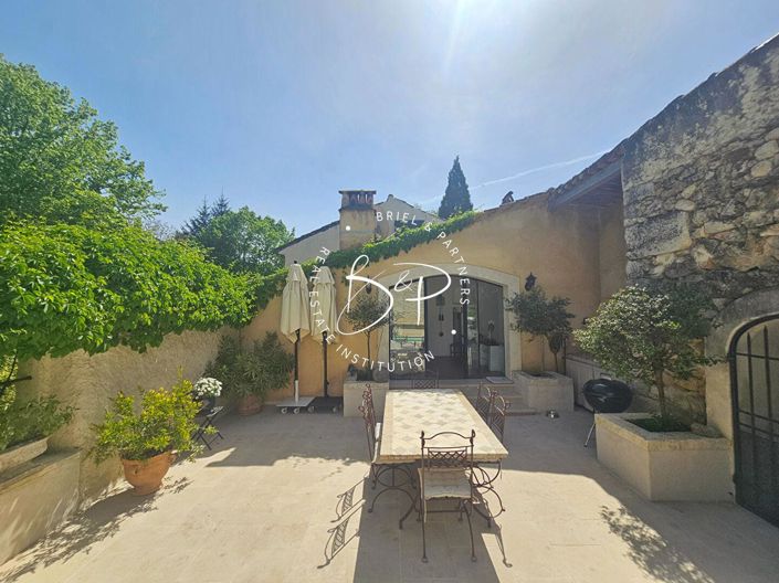 Image No.5-3 Bed House for sale