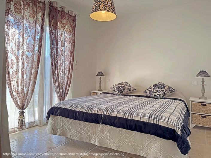 Image No.13-5 Bed House for sale