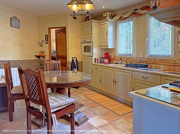 Image No.13-3 Bed House for sale