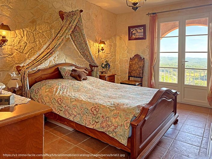 Image No.16-3 Bed House for sale