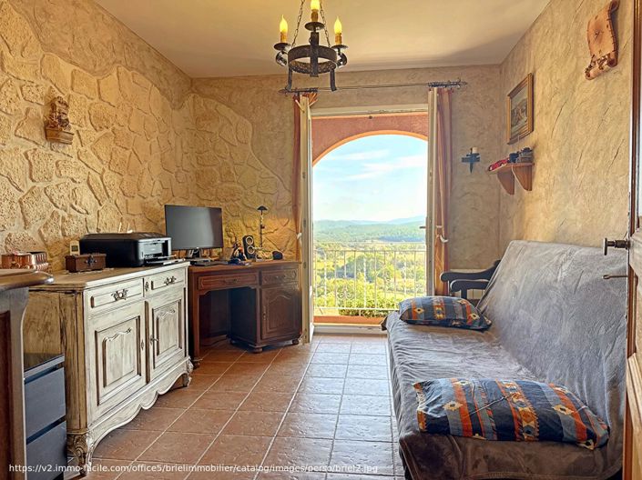 Image No.18-3 Bed House for sale